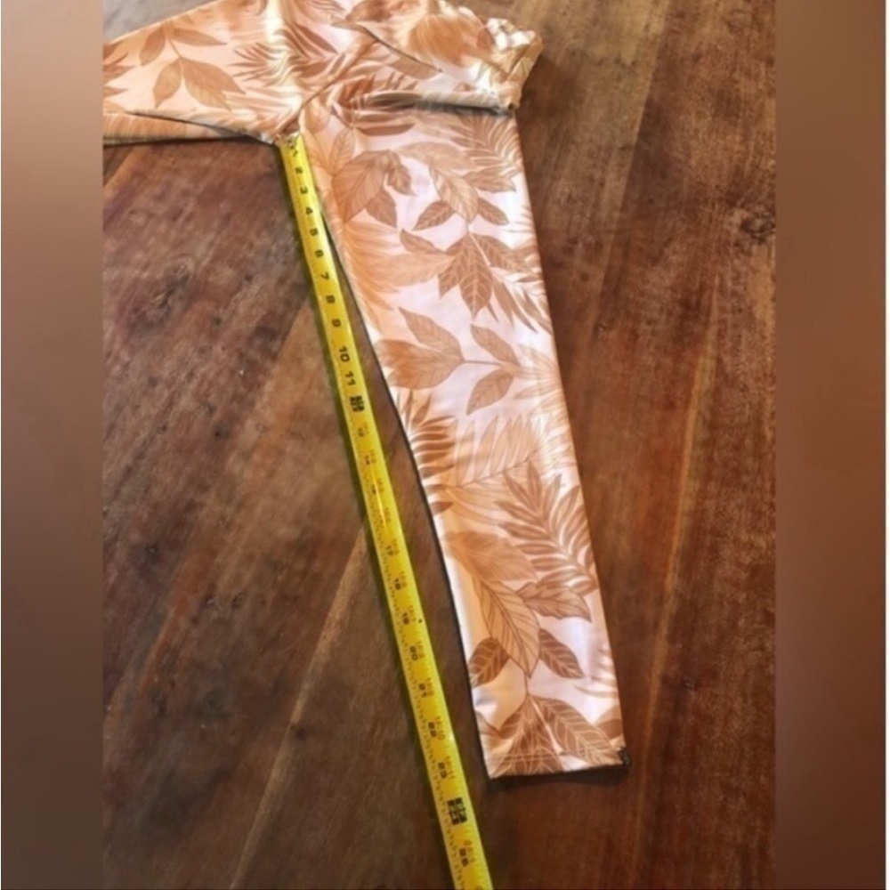 Onzie Leggings High Rise Desert Palm - Picture 7 of 9